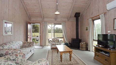 Freshwater Creek Cottages - Kempsey Accommodation 5