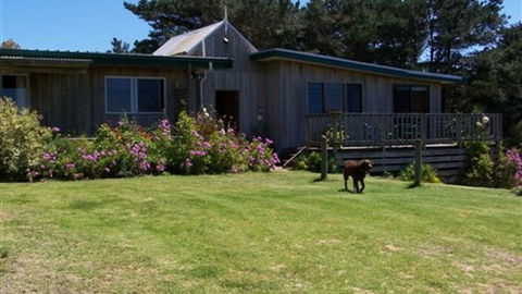 Clifton Beach Lodge - Kempsey Accommodation 0