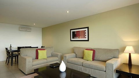 Dolphin Apartments - Kempsey Accommodation 0