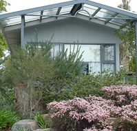Blue Waters Cottages for Two - Kempsey Accommodation