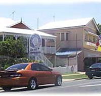 Pelicans Nestle Inn