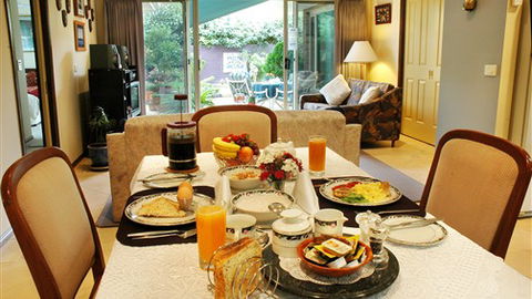 Woodland By The Bay - Kempsey Accommodation 1