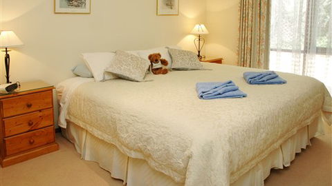 Woodland By The Bay - Kempsey Accommodation 6