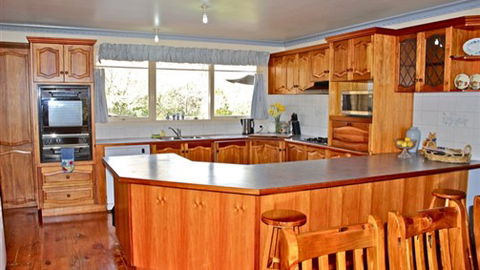 Annie's Garden Retreat - Kempsey Accommodation 4
