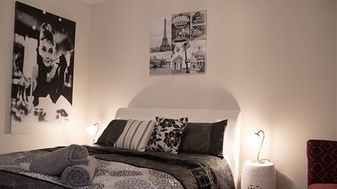 The Silver Wren - Kempsey Accommodation 1