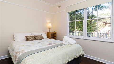 Serenity Halls Gap: Nat Park Frontage - Kempsey Accommodation 0