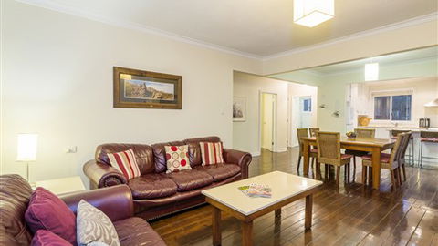 Serenity Halls Gap: Nat Park Frontage - Kempsey Accommodation 2