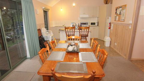 Serene Vista Halls Gap - Kempsey Accommodation 1
