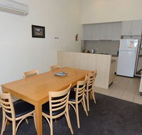 Murray Grange Villa Eight - Kempsey Accommodation
