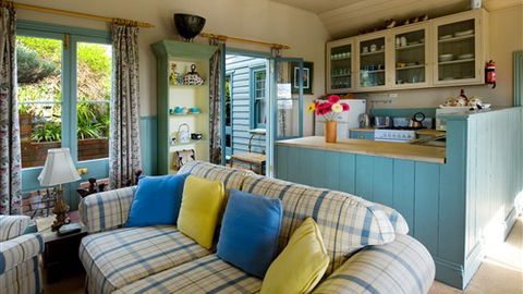 Hilltop Cottage - Daylesford - Kempsey Accommodation 1