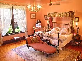 Buxton Manor - Musica Viva Apartment - Kempsey Accommodation 1