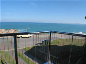 Castaway At Port Elliot - Kempsey Accommodation 1