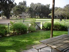 Corny Point Caravan Park - Kempsey Accommodation 2