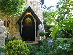 The Castle Keep B&B At Thorngrove - Kempsey Accommodation 2