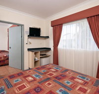 Cairns Queens Court - Kempsey Accommodation