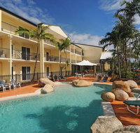 Cairns Queenslander Hotel  Apartments - Kempsey Accommodation