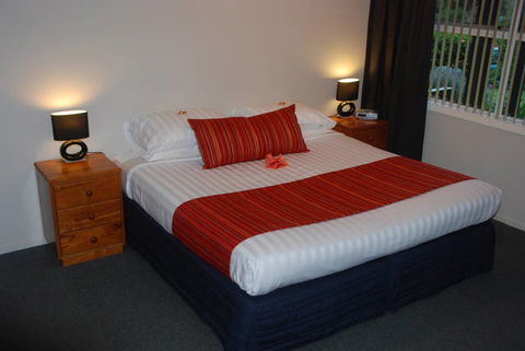 Cascade Garden Apartments - Kempsey Accommodation 0