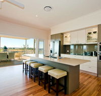 Cornwallis House - Kempsey Accommodation