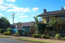 Flying Spur Motel - Kempsey Accommodation 0
