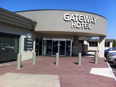 Gateway Hotel - Kempsey Accommodation 1