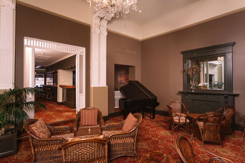 Hadley's Orient Hotel - Kempsey Accommodation 9