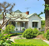 Healesville Garden Homestead - Kempsey Accommodation