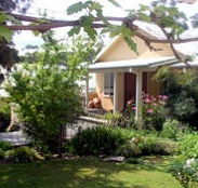 Kemeys Mountain Hideaway - Kempsey Accommodation