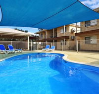 Lakeside Holiday Apartments - Kempsey Accommodation
