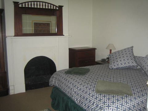 Limestone View (Naracoorte Cottages) - Kempsey Accommodation 1