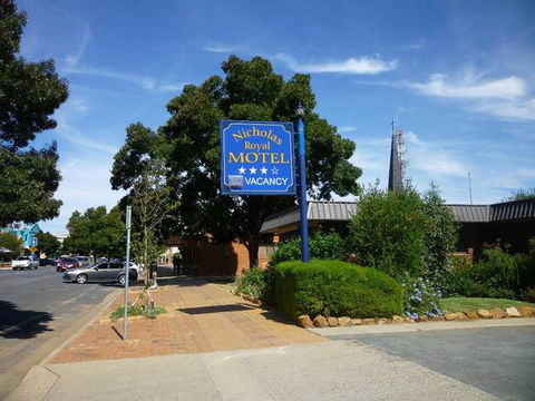 Nicholas Royal Motel - Kempsey Accommodation 0