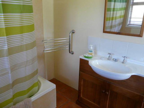 Oaklea Bed And Breakfast & Cottages - Kempsey Accommodation 4