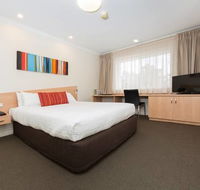 Premier Hotel  Apartments - Kempsey Accommodation