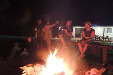 Childers Eco-lodge - Kempsey Accommodation 10