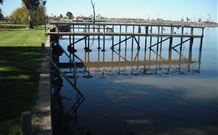 DC On The Lake - Kempsey Accommodation 4