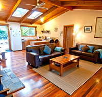 Seaview Retreat - Kempsey Accommodation