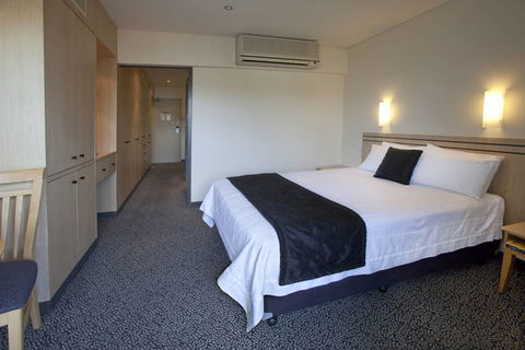 The Executive Inn, Newcastle - Kempsey Accommodation 8