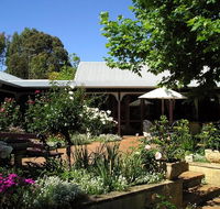 The Noble Grape - Kempsey Accommodation