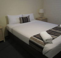 Trickett Gardens Holiday Inn - Kempsey Accommodation