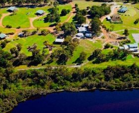 Riverside Retreat - Kempsey Accommodation 1