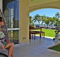 Absolute Beachfront Apartment - Kempsey Accommodation