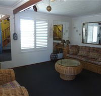 Sails Beach House Apartment Pottsville - Kempsey Accommodation