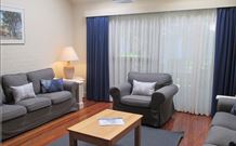 Oystercatcher Executive Villa 23 - Kempsey Accommodation 3