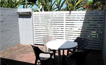 Plover Deluxe Villa 25 - Kempsey Accommodation 0