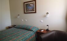 Aromet Motor Inn - Temora - Kempsey Accommodation 0