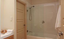 H Boutique Hotel - Pokolbin - Kempsey Accommodation 6