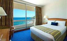 Quality Hotel NOAHS On The Beach - Newcastle - Kempsey Accommodation 0