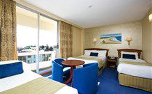 Quality Hotel NOAHS On The Beach - Newcastle - Kempsey Accommodation 3