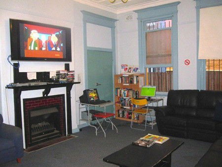 Blue Parrot Backpackers - Kempsey Accommodation 3