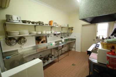 Ashfield Manor - Kempsey Accommodation 2