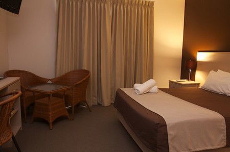 Warners At The Bay - Kempsey Accommodation 2